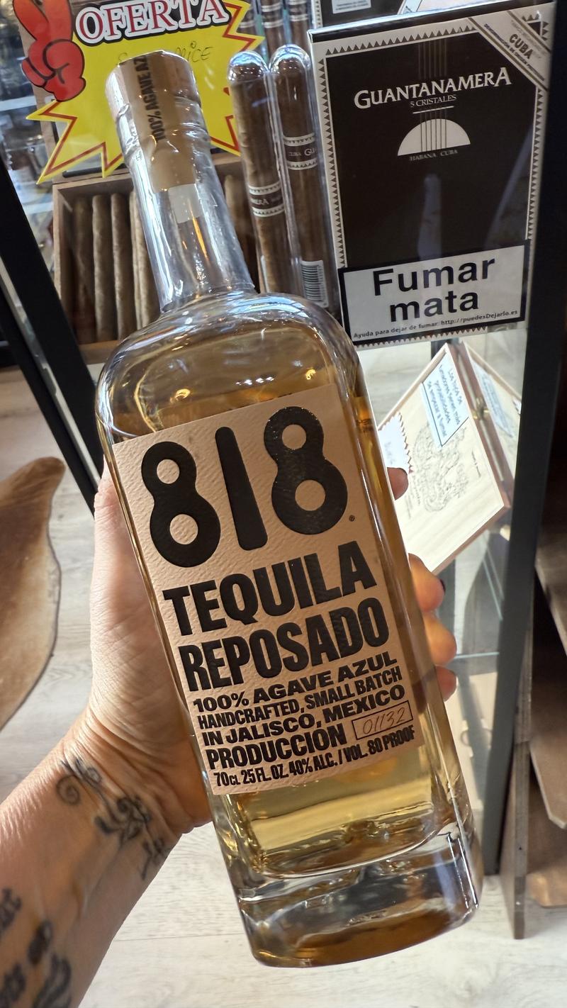 818 Tequila Reposado — disponibil la Brunchi.shop, Marina Rubicon, Playa Blanca