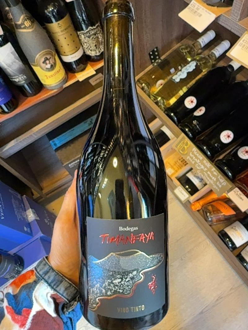Vino Tinto Timanfaya — Wine available at Brunchi.shop, Marina Rubicon, Playa Blanca, Lanzarote